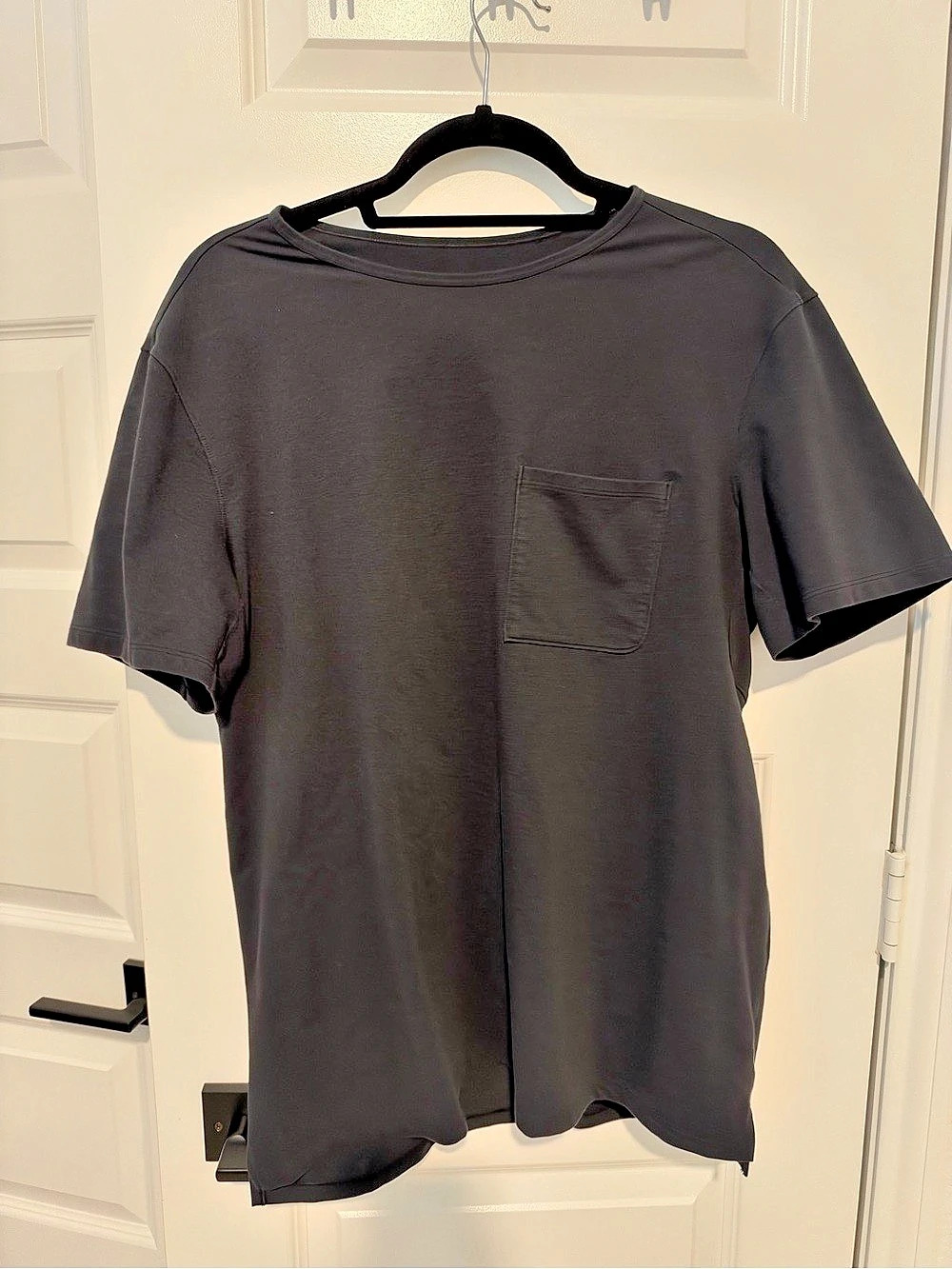 lululemon The Fundamental Pocket T-Shirt Men's Black Tee